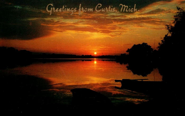 Curtis - Vintage Postcard (newer photo)